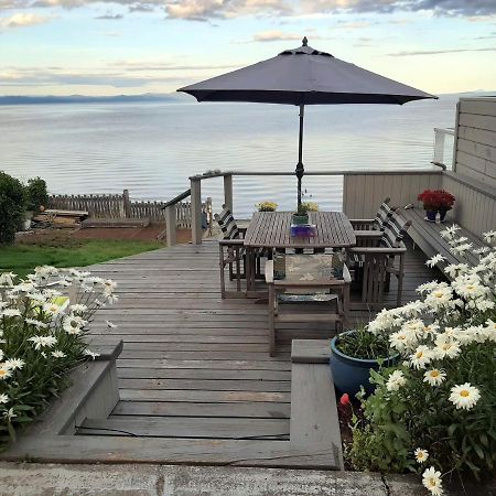 Oceanfront Paradise Comox Exteriör bild