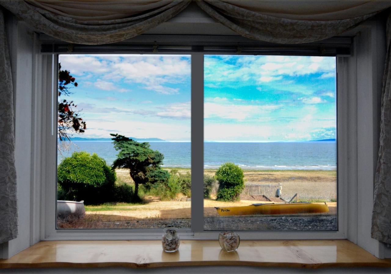 Oceanfront Paradise Comox Exteriör bild